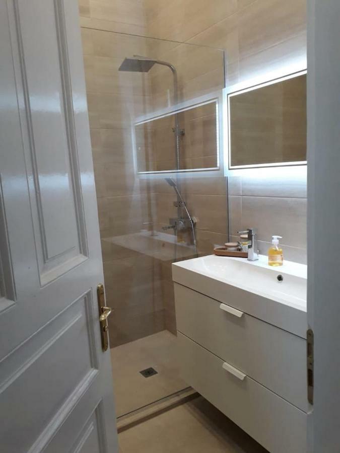 La Dolce Vita, Luxury In The Absolute Center Apartamento Burgas Exterior foto